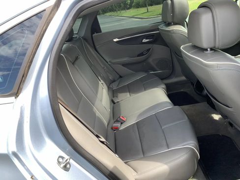 Used 2014 Chevrolet Impala LTZ FWD image 25