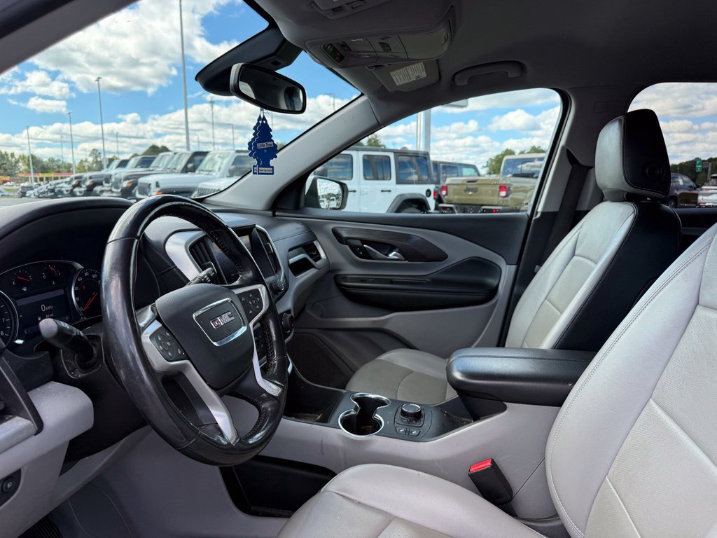 Used 2022 GMC Terrain SLT AWD/4WD image 4