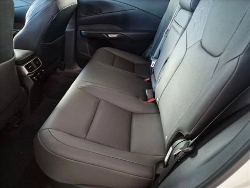 Used 2025 Lexus RX 350 FWD w/ Accessory Package (K3) image 17