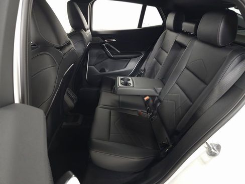 Used 2026 BMW X2 xDrive28i w/ Technology Package image 33