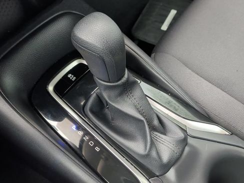 Used 2025 Toyota Corolla LE FWD image 26