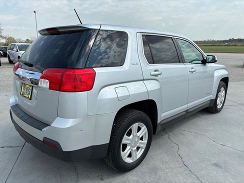 Used 2014 GMC Terrain SLE image 4