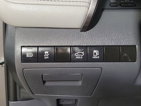 Used 2023 Toyota Camry SE w/ Convenience Package FWD image 23