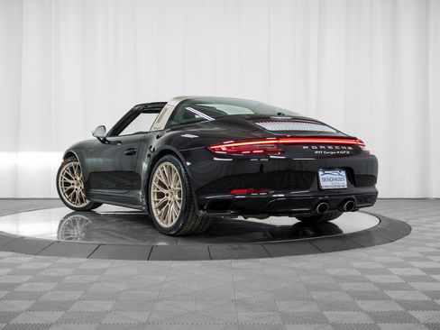 Certified 2019 Porsche 911 Targa 4 GTS image 42