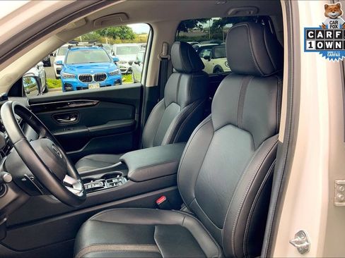 Used 2025 Honda Pilot EX-L image 25