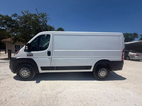 Used 2019 RAM ProMaster 1500 FWD image 4