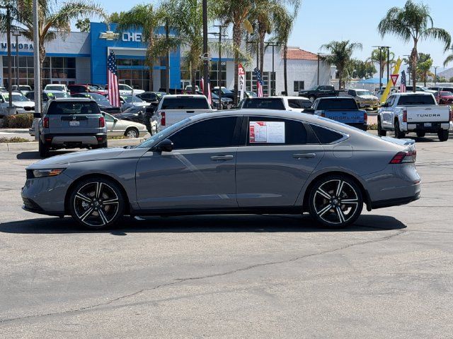 Used 2024 Honda Accord Sport image 9