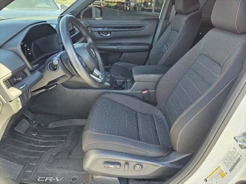 Used 2025 Honda CR-V Sport image 2