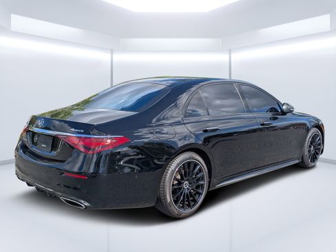 Used 2023 Mercedes-Benz S 500 4MATIC image 7