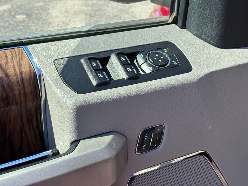 Used 2018 Ford F150 Lariat AWD/4WD image 18