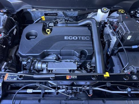 Used 2022 GMC Terrain AT4 w/ Infotainment Package II image 26