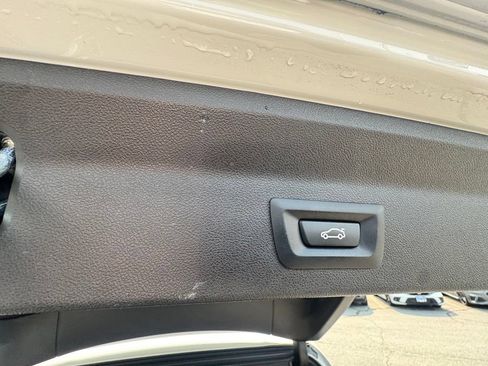 Used 2019 BMW X3 xDrive30i w/ Driving Assistance Package AWD/4WD image 36