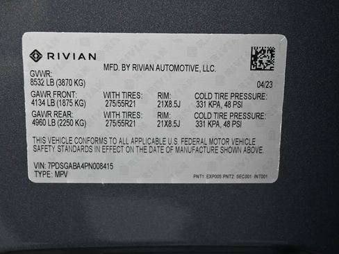 Used 2023 Rivian R1S Adventure AWD/4WD image 9