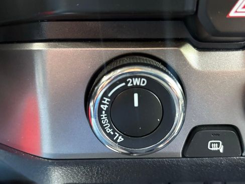 Used 2023 Toyota Tacoma SR5 AWD/4WD image 36