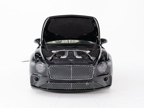 Used 2020 Bentley Continental GT image 51