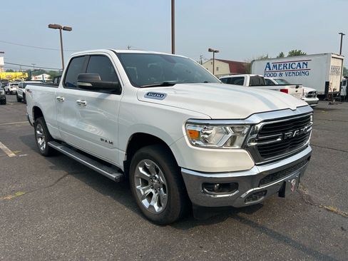 Used 2019 RAM 1500 Big Horn AWD/4WD image 3