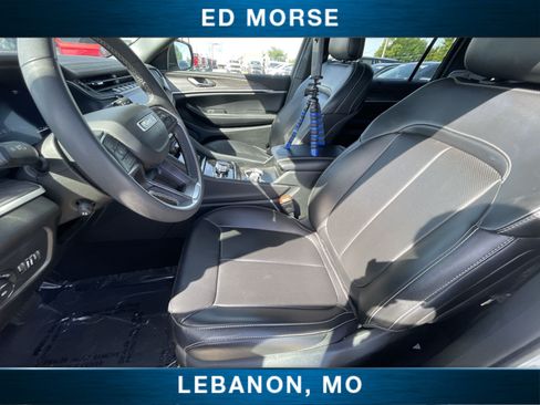 Used 2024 Jeep Grand Cherokee L Limited w/ Luxury Tech Group II AWD/4WD image 19