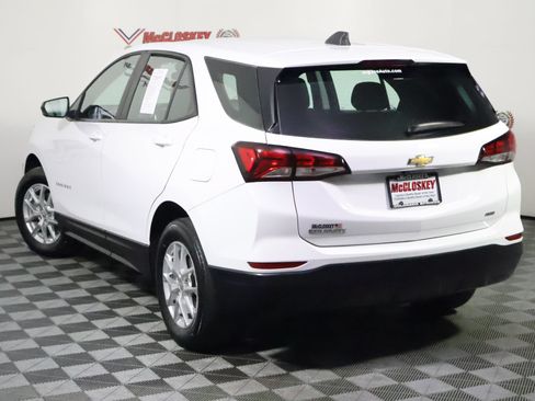 Used 2024 Chevrolet Equinox LS AWD/4WD image 15
