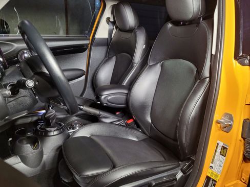 Used 2015 MINI Cooper S image 18