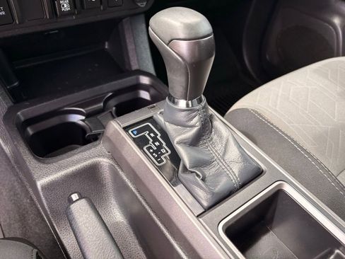 Used 2023 Toyota Tacoma TRD Sport AWD/4WD image 22
