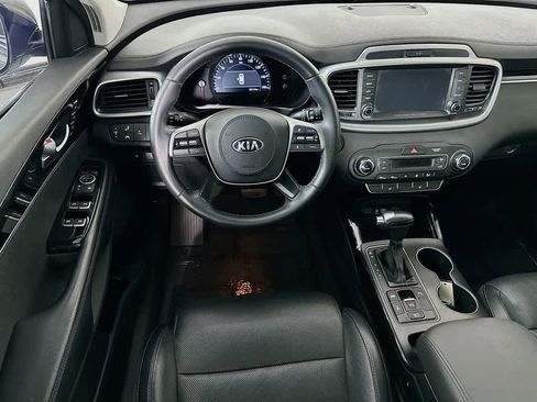 Used 2019 Kia Sorento SX image 10