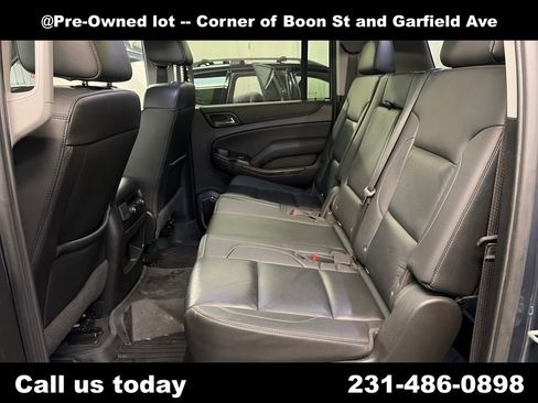 Used 2020 Chevrolet Suburban LT AWD/4WD image 21