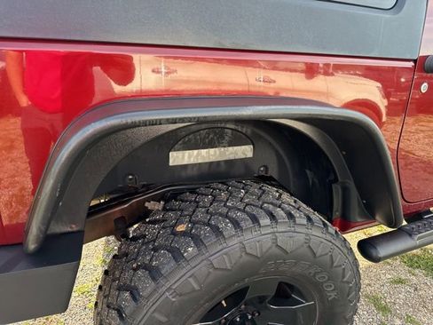 Used 2009 Jeep Wrangler X image 7