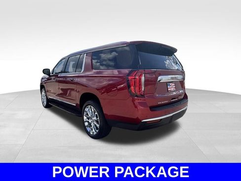 Used 2023 GMC Yukon XL SLT image 7