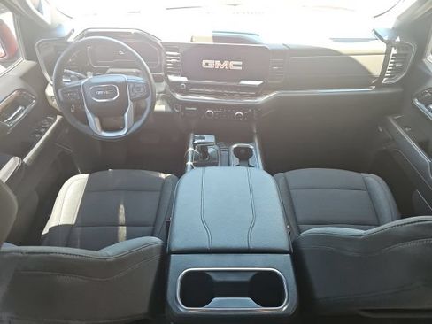 Used 2023 GMC Sierra 1500 Elevation w/ Preferred Package AWD/4WD image 10