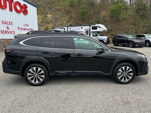 Used 2025 Subaru Outback Limited image 8