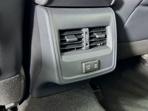 Certified 2021 Toyota Avalon XSE FWD image 26