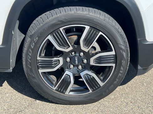 Used 2019 GMC Acadia SLT w/ Black Edition AWD/4WD image 18