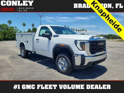 New 2025 GMC Sierra 2500 Pro w/ Convenience Package