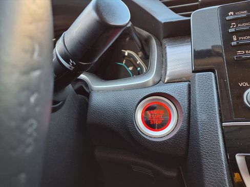 Used 2020 Honda Civic EX image 15