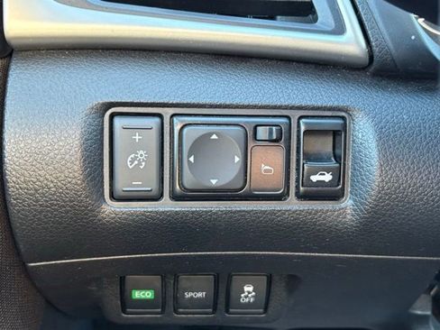 Used 2018 Nissan Sentra S image 30