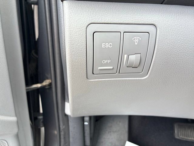 Used 2008 Hyundai Elantra Sedan FWD image 18