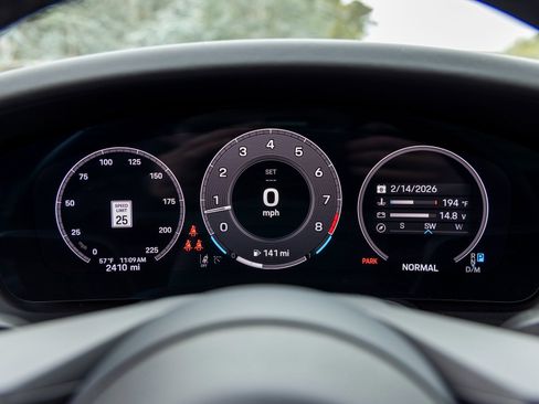 Used 2025 Porsche 911 Carrera S image 34