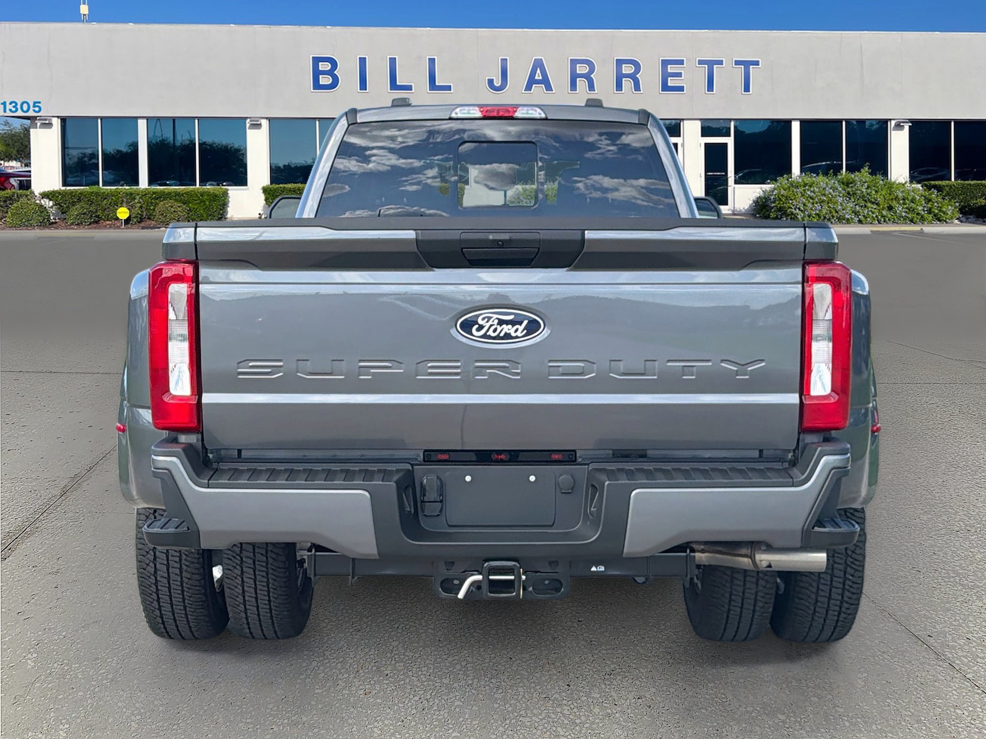 New 2027 Ford F350 XL w/ STX Appearance Package AWD/4WD image 5