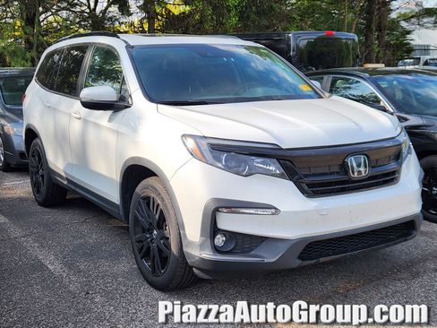 Certified 2022 Honda Pilot Special Edition image 1
