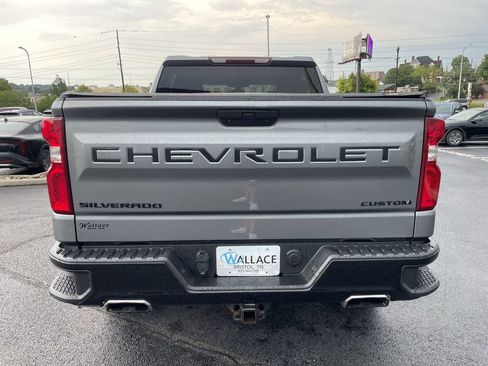 Used 2020 Chevrolet Silverado 1500 Custom Trail Boss w/ Custom Convenience Package AWD/4WD image 5