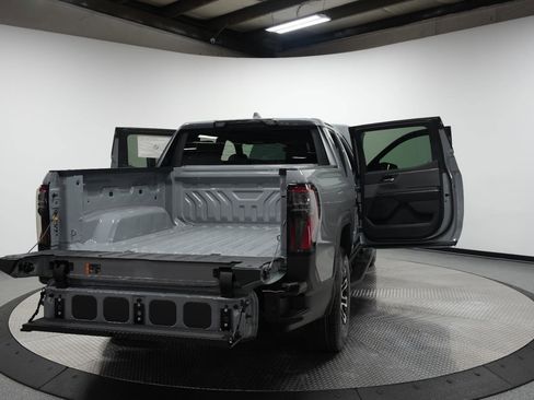 New 2026 GMC Sierra EV Elevation image 12