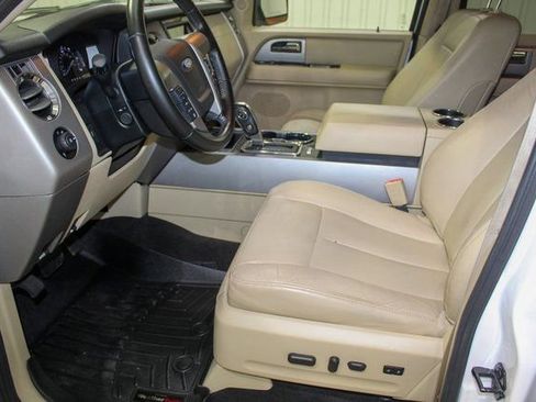 Used 2017 Ford Expedition Limited w/ Equipment Group 301A image 10
