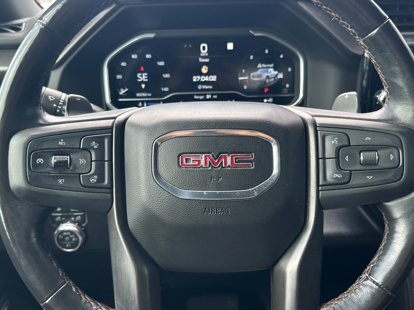 Used 2022 GMC Sierra 1500 AT4 w/ AT4 Preferred Package AWD/4WD image 22