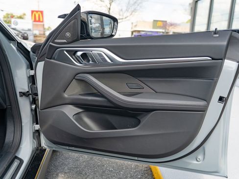Used 2025 BMW M440i w/ Premium Package image 19