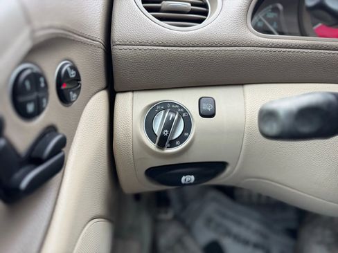 Used 2004 Mercedes-Benz SL 500 image 21