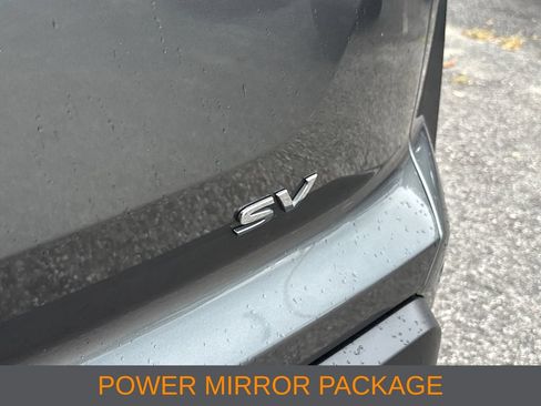 Used 2022 Nissan Pathfinder SV w/ SV Premium Package FWD image 11