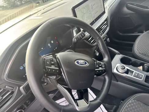 Used 2023 Ford Escape Active w/ Tech Pack #2 image 14