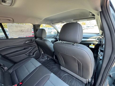 New 2026 Chevrolet Trax LT w/ Driver Confidence Package image 24