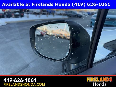 Used 2023 Subaru Crosstrek 2.0i Premium image 11