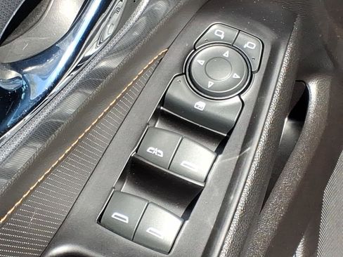 Used 2019 Chevrolet Traverse Premier w/ Driver Confidence II Package FWD image 15